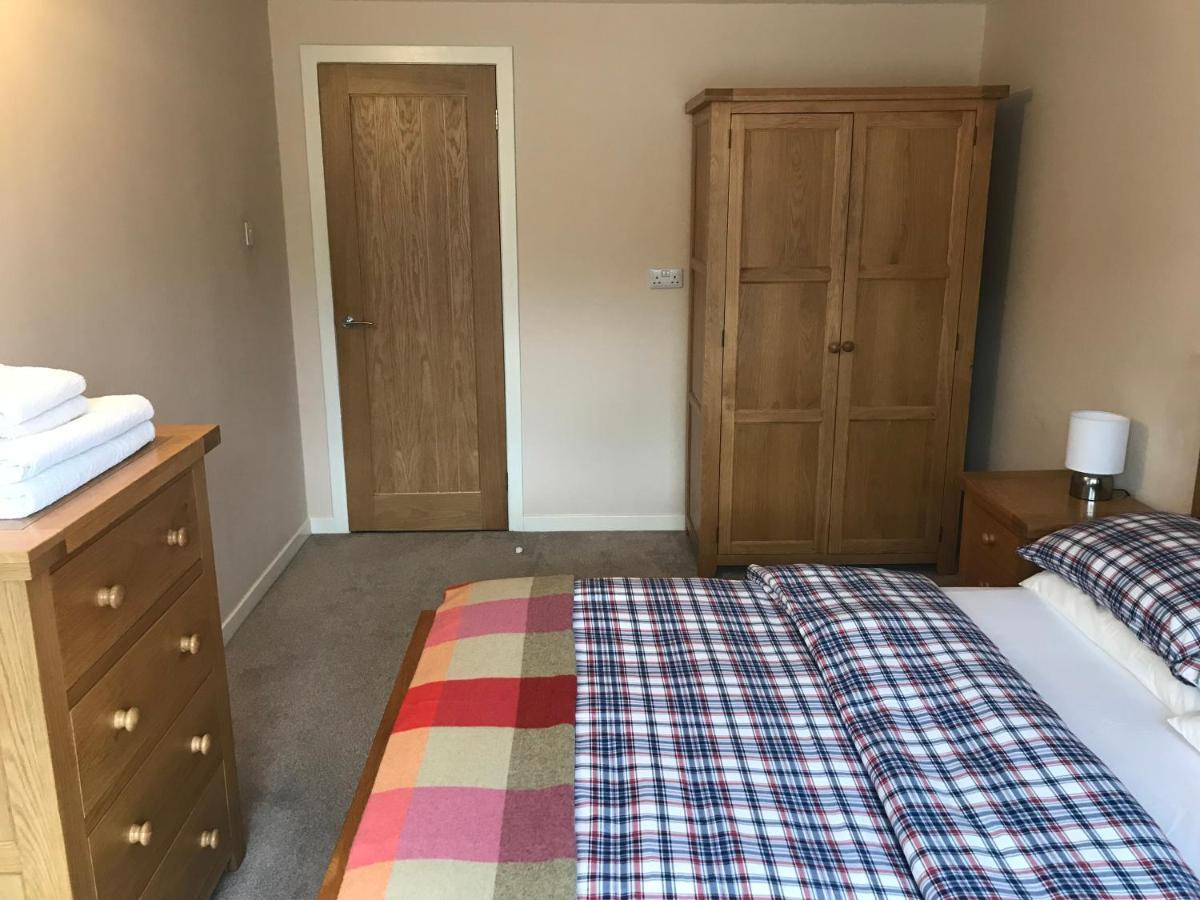 Borrodale, One Bedroom Apartment With Balcony And Loch View. Fort William Exterior foto